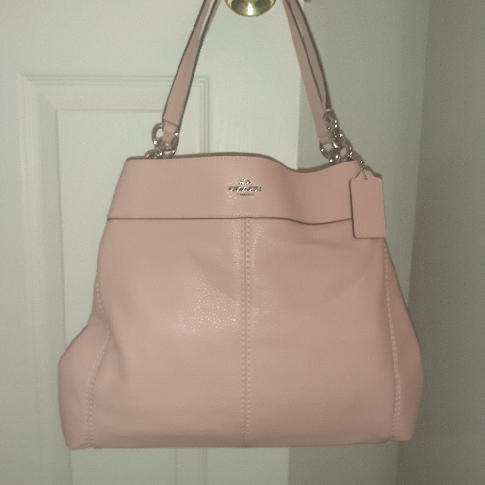Coach Lexy Shoulder Bag